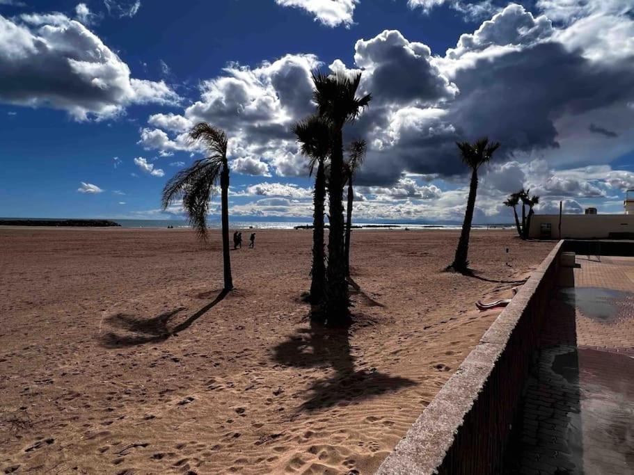 T2 Neuf + Piscine, 5 Mn A Pied Des Plages Sérignan Buitenkant foto